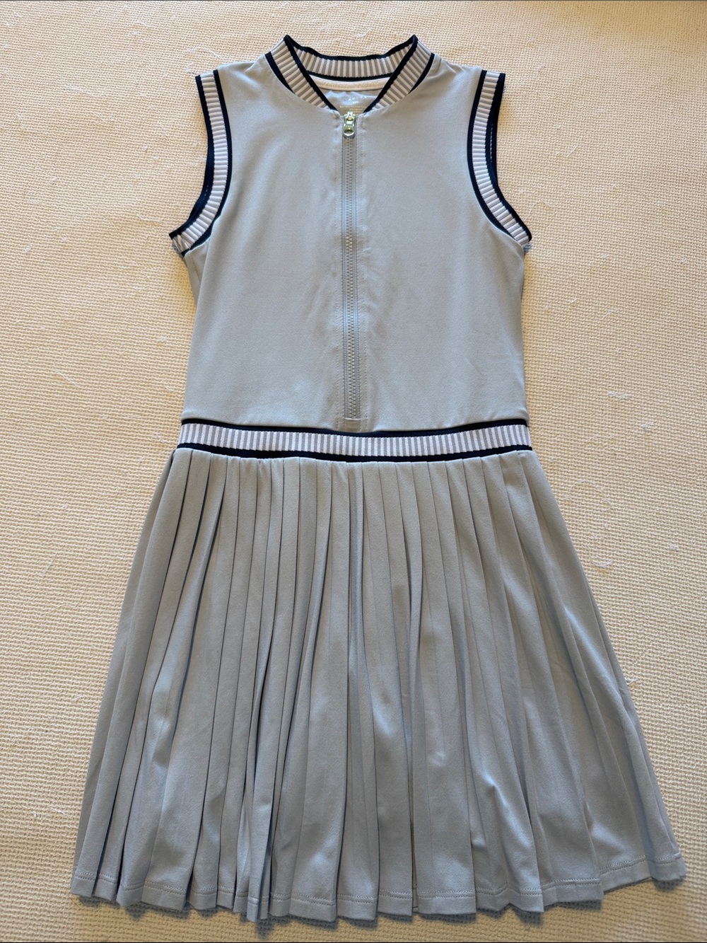 Varley Sleeveless Pleated Mini Dress in Light Gray with Navy Trim
